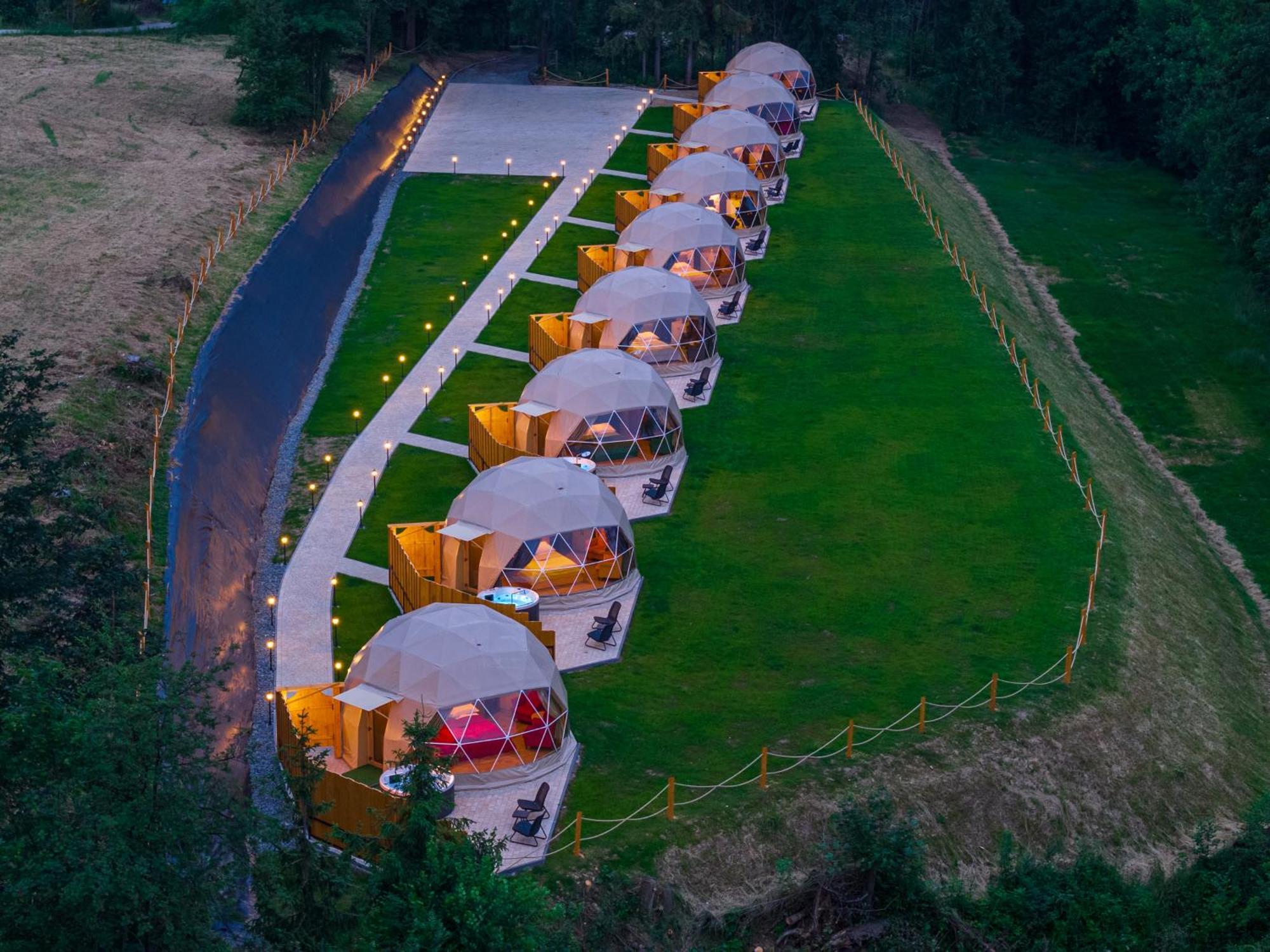 Diamond Glamp & Jacuzzi Hotel Zakopane Buitenkant foto